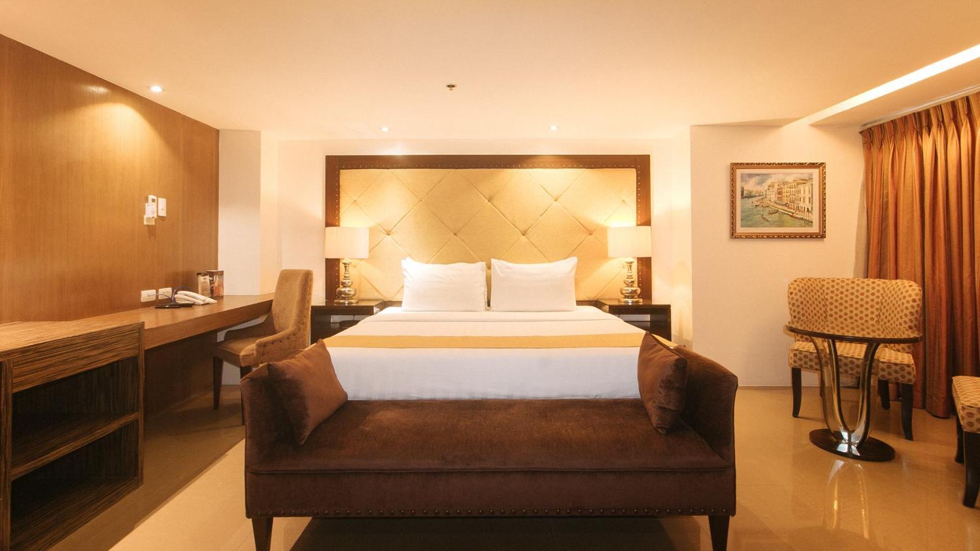 Torre Venezia Suites Quezon City Zewnętrze zdjęcie