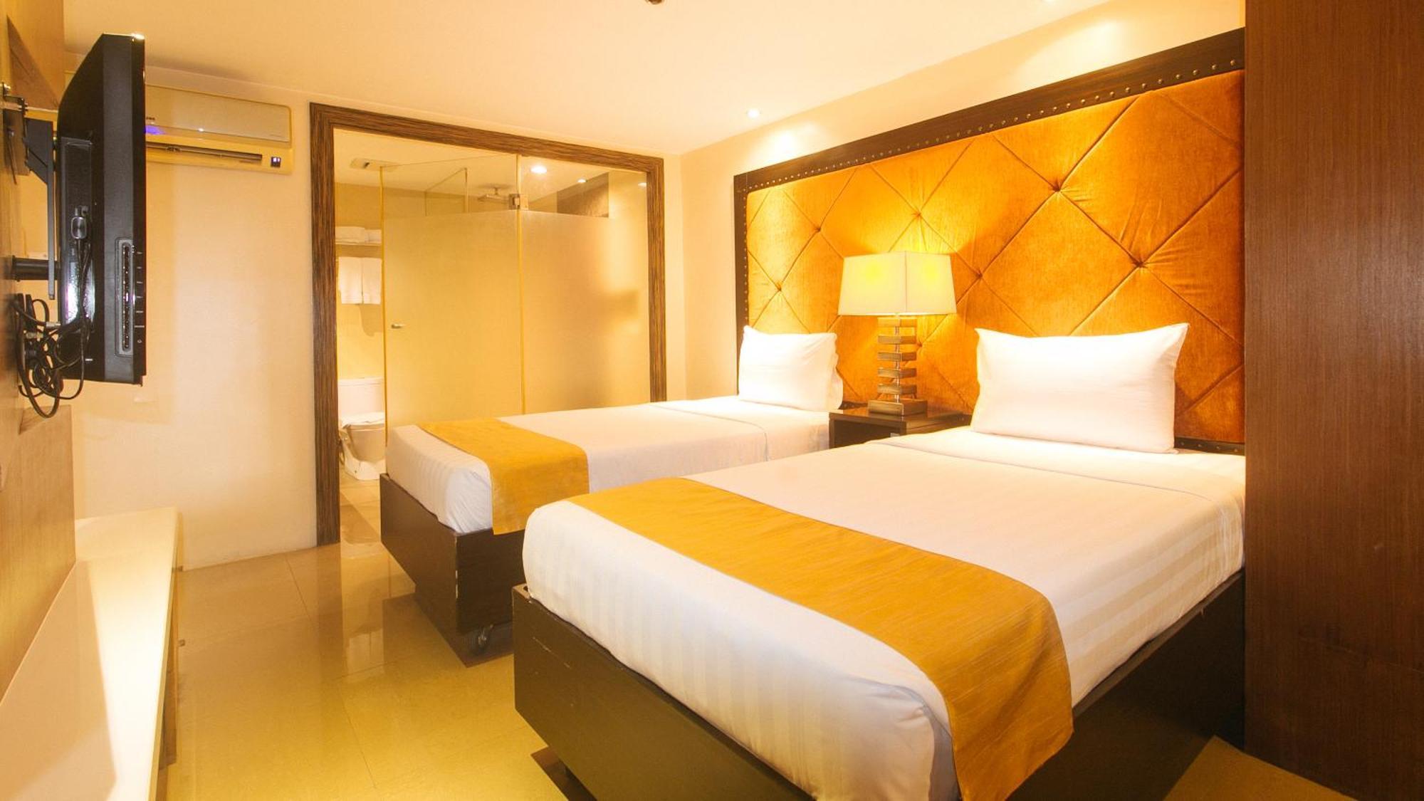 Torre Venezia Suites Quezon City Zewnętrze zdjęcie