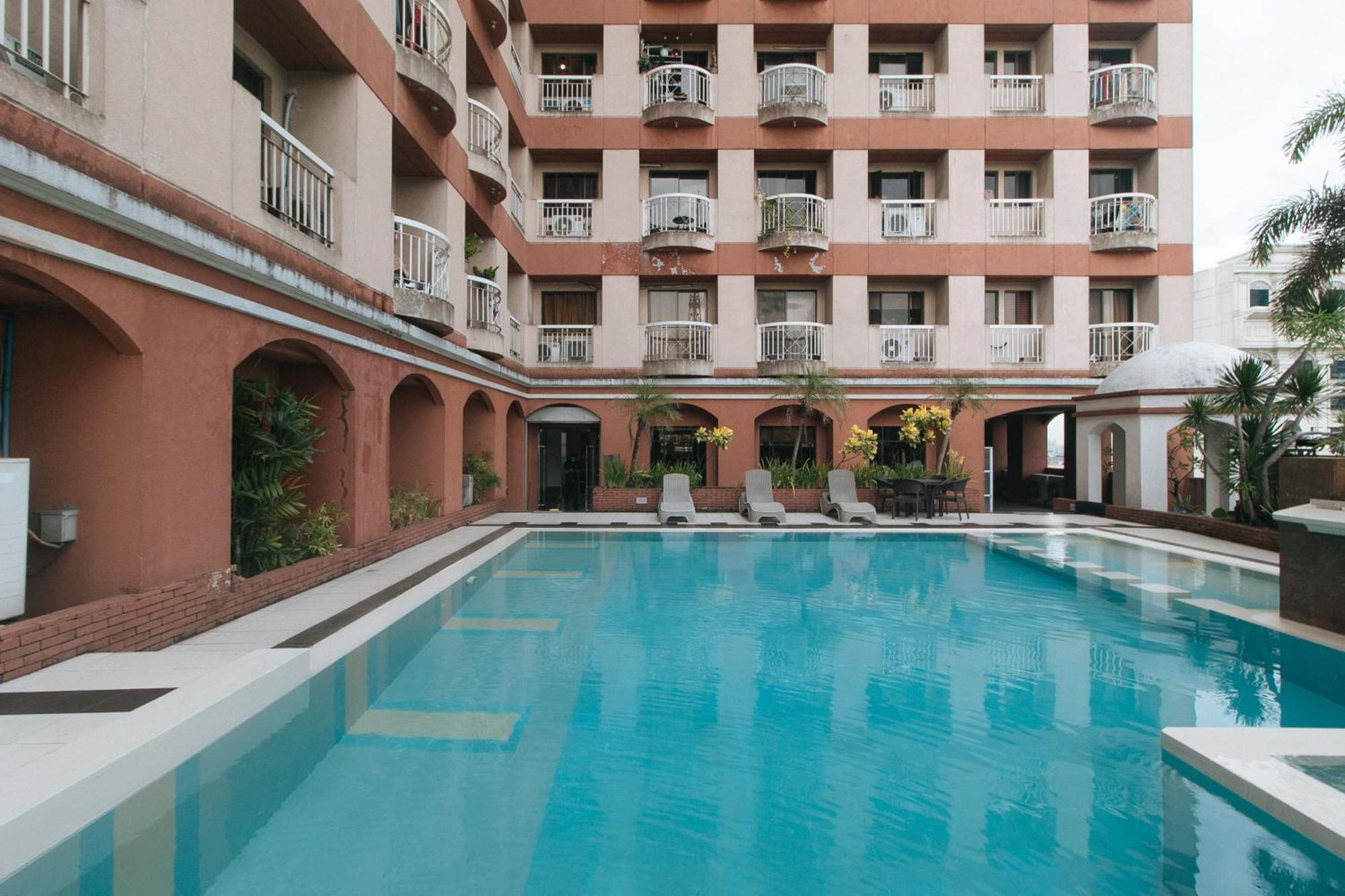 Torre Venezia Suites Quezon City Zewnętrze zdjęcie