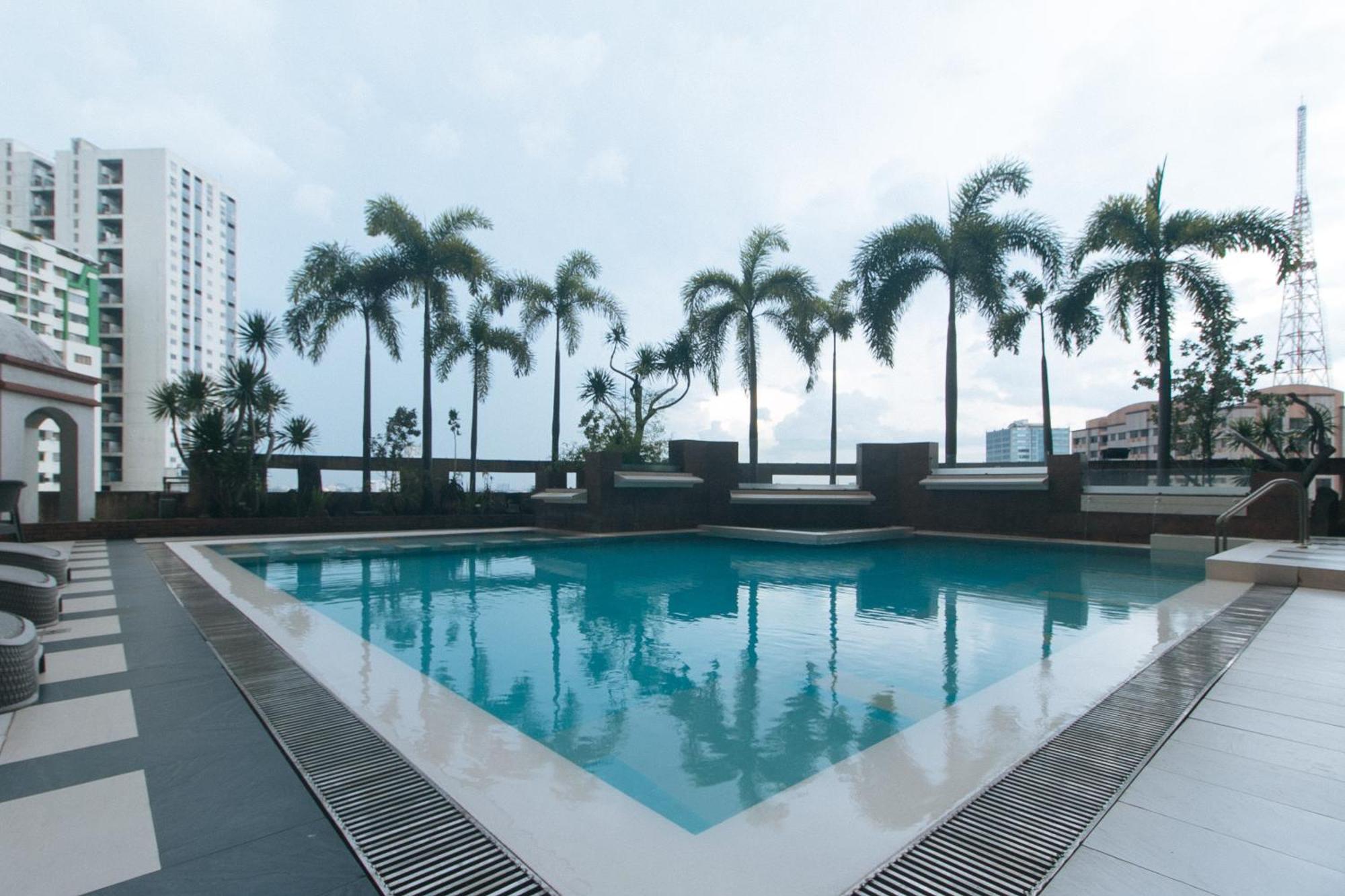 Torre Venezia Suites Quezon City Zewnętrze zdjęcie