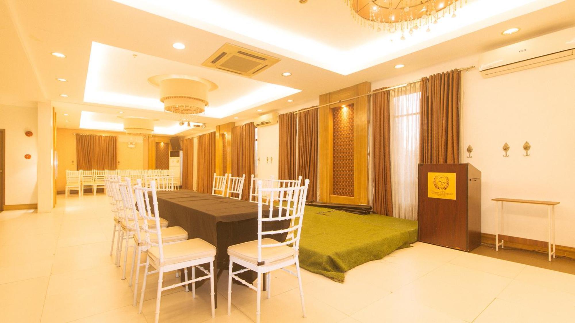 Torre Venezia Suites Quezon City Zewnętrze zdjęcie