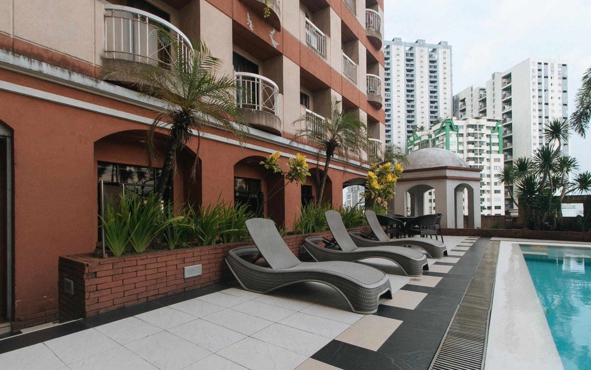 Torre Venezia Suites Quezon City Zewnętrze zdjęcie